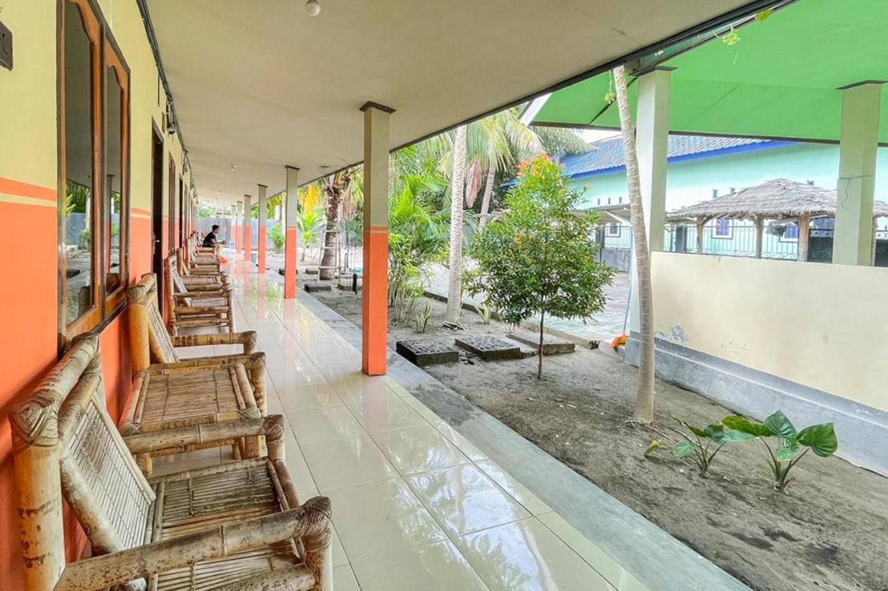 Ekas Beach Guesthouse Mitra Reddoorz Exteriör bild
